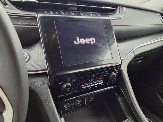 2023 Jeep Grand Cherokee L Laredo 4x4