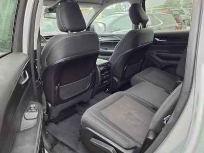 2023 Jeep Grand Cherokee L Laredo 4x4