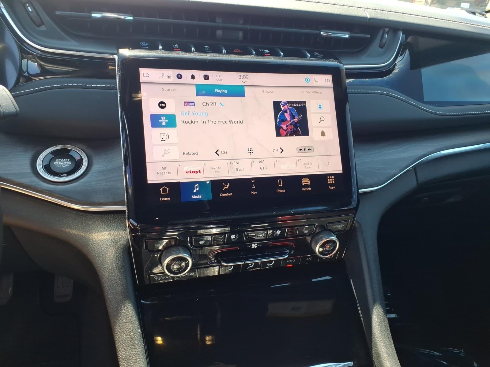 2023 Jeep Grand Cherokee 4xe Overland