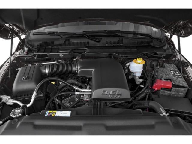 2019 RAM 1500 Classic SLT Crew Cab 4x4 5'7' Box