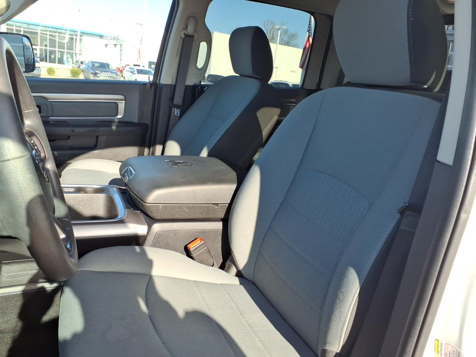 2023 RAM 1500 Classic SLT Crew Cab 4x4 5'7' Box