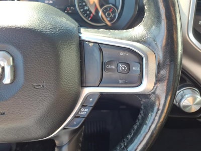 2020 RAM 1500 Laramie Quad Cab 4x4 6'4' Box