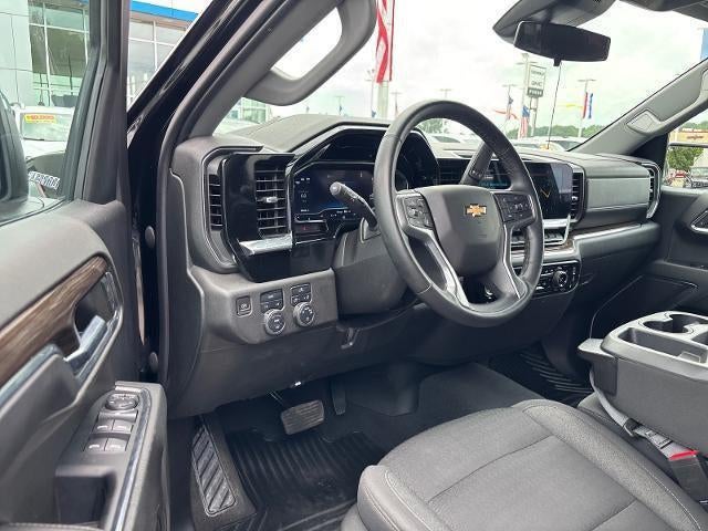 2023 Chevrolet Silverado 1500 4WD Crew Cab Short Bed LT with 2FL