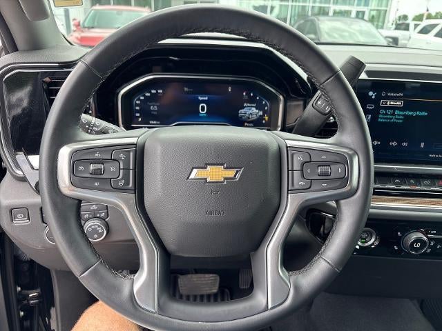 2023 Chevrolet Silverado 1500 4WD Crew Cab Short Bed LT with 2FL