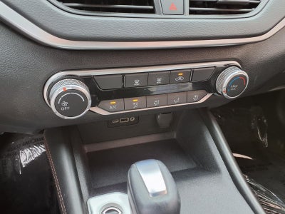 2022 Nissan Altima SR FWD