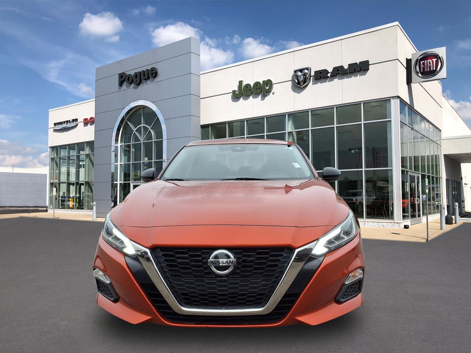 2022 Nissan Altima SR FWD