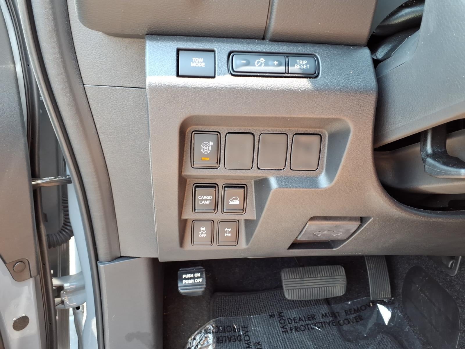 2025 Nissan Frontier Crew Cab PRO-4X 4x4