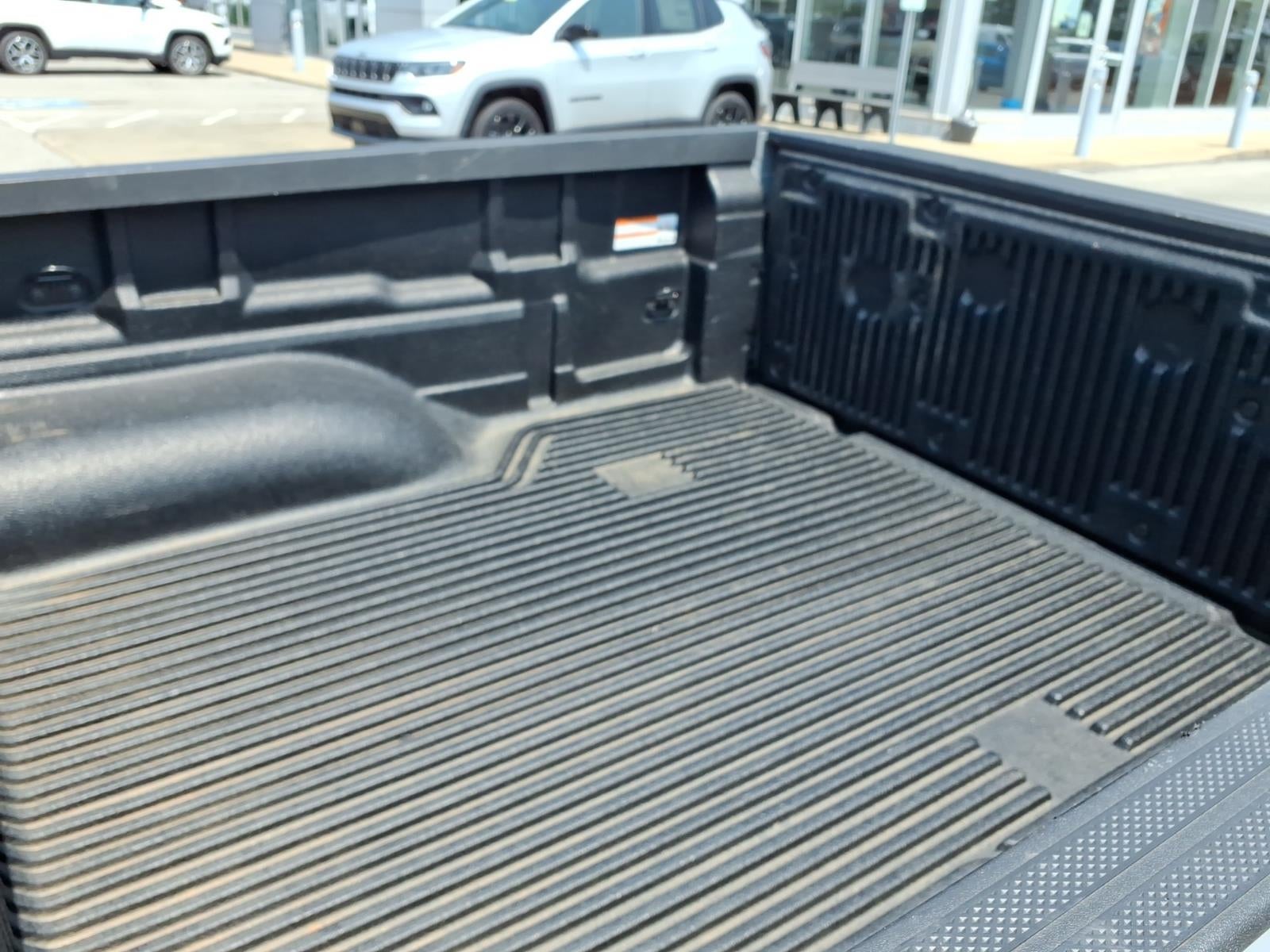 2025 Nissan Frontier Crew Cab PRO-4X 4x4