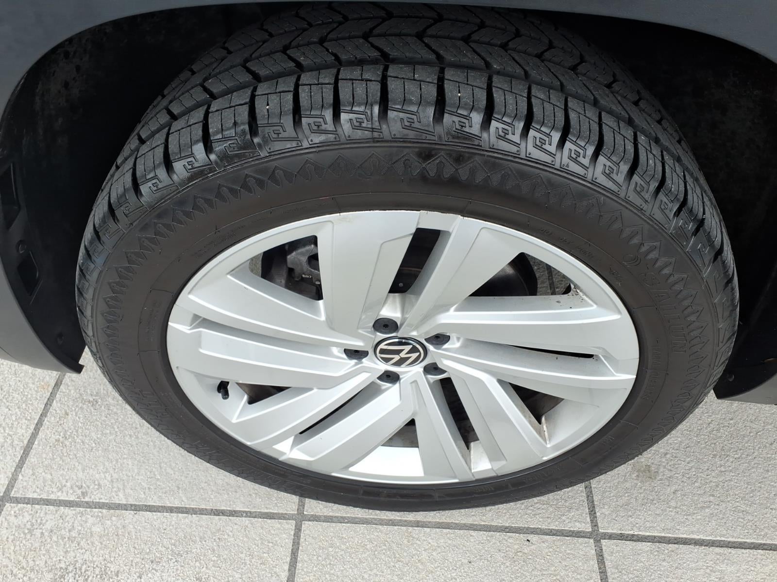 2022 Volkswagen Atlas Cross Sport 3.6L V6 SE w/Technology