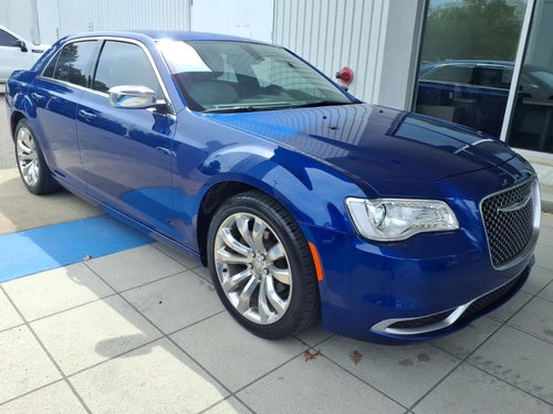 2018 Chrysler 300 Touring