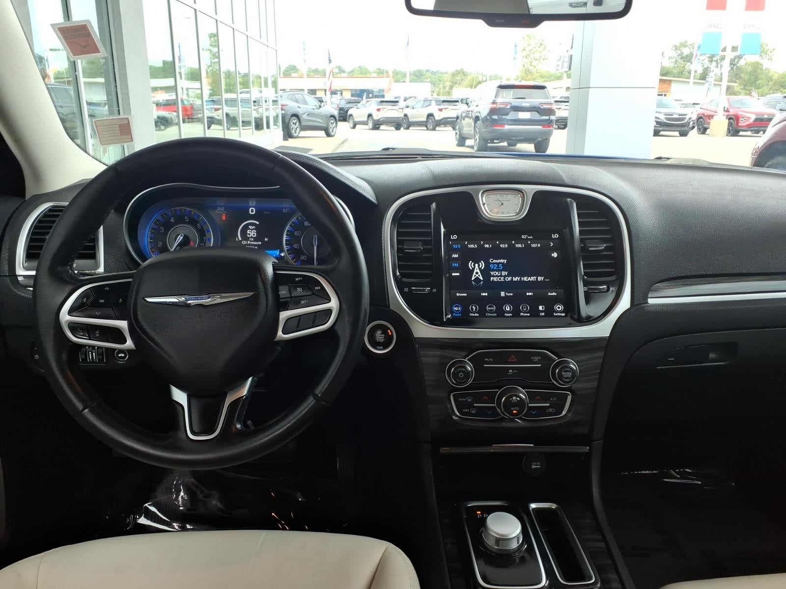 2018 Chrysler 300 Touring