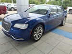 2018 Chrysler 300 Touring