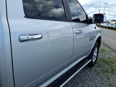 2018 RAM 3500 Laramie Crew Cab 4x4 6'4' Box