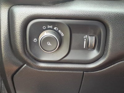 2023 RAM 3500 Tradesman Crew Cab 4x4 8' Box