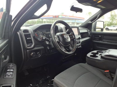 2023 RAM 3500 Tradesman Crew Cab 4x4 8' Box