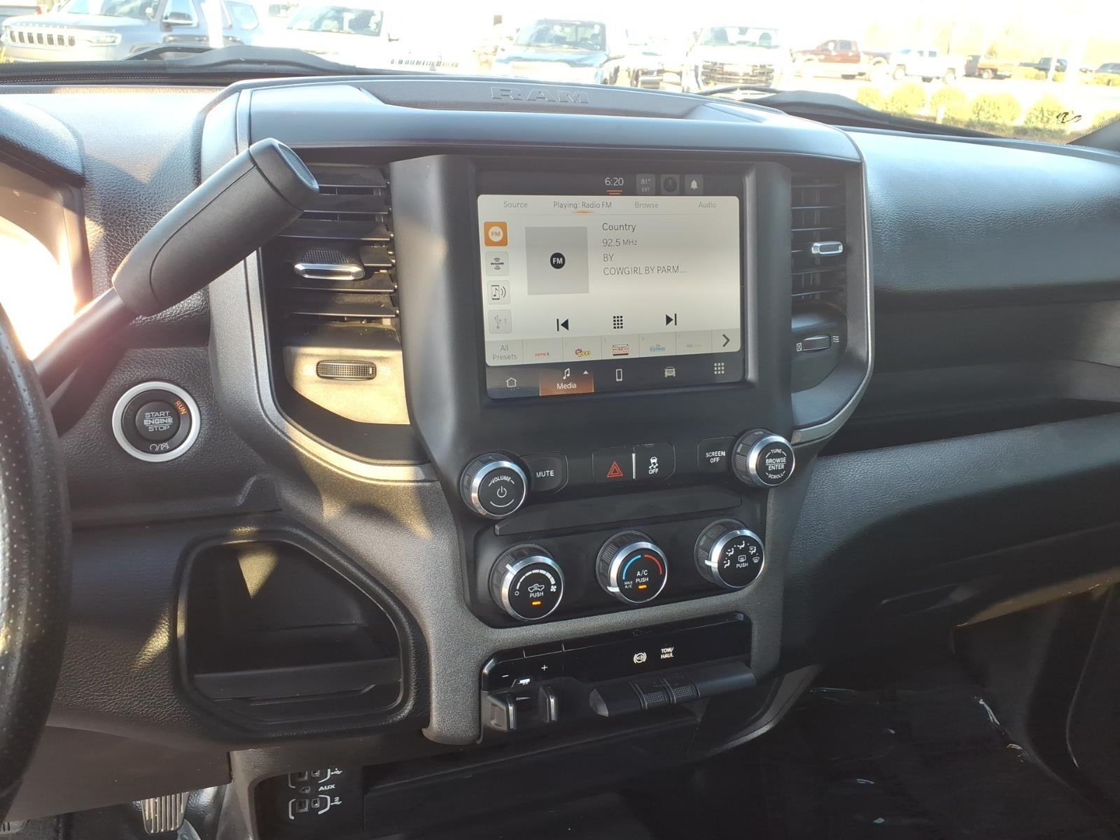 2024 RAM 3500 Tradesman Crew Cab 4x4 8' Box