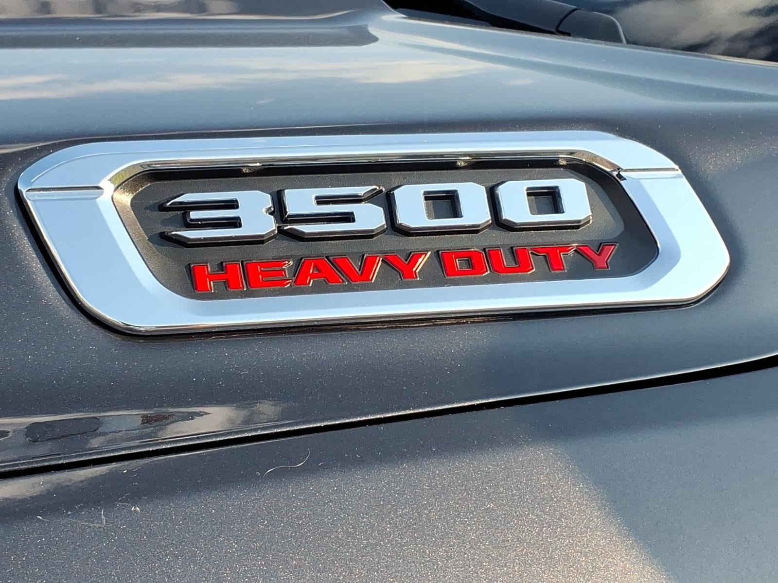 2024 RAM 3500 Tradesman Crew Cab 4x4 8' Box