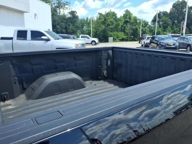 2021 Chevrolet Silverado 1500 4WD Crew Cab Short Bed LTZ