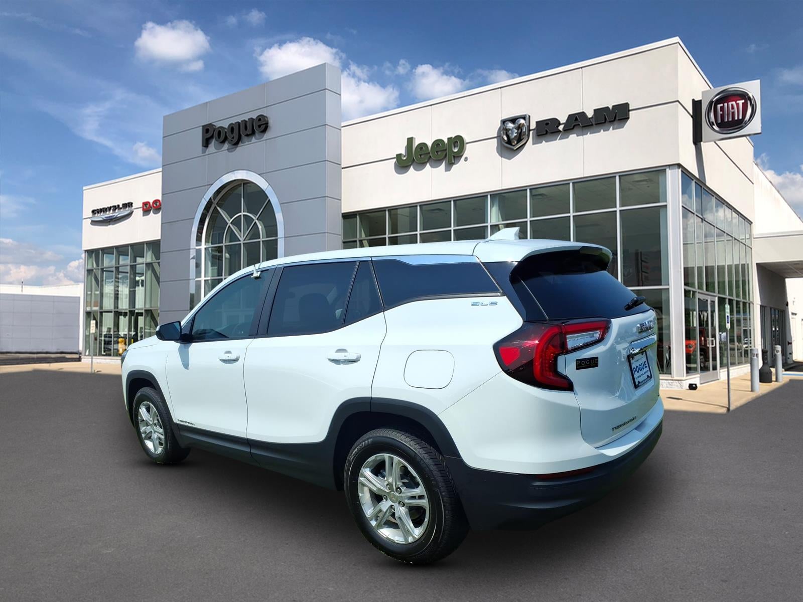 2023 GMC Terrain AWD SLE