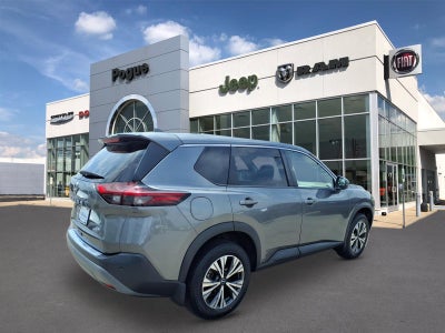 2022 Nissan Rogue SV FWD