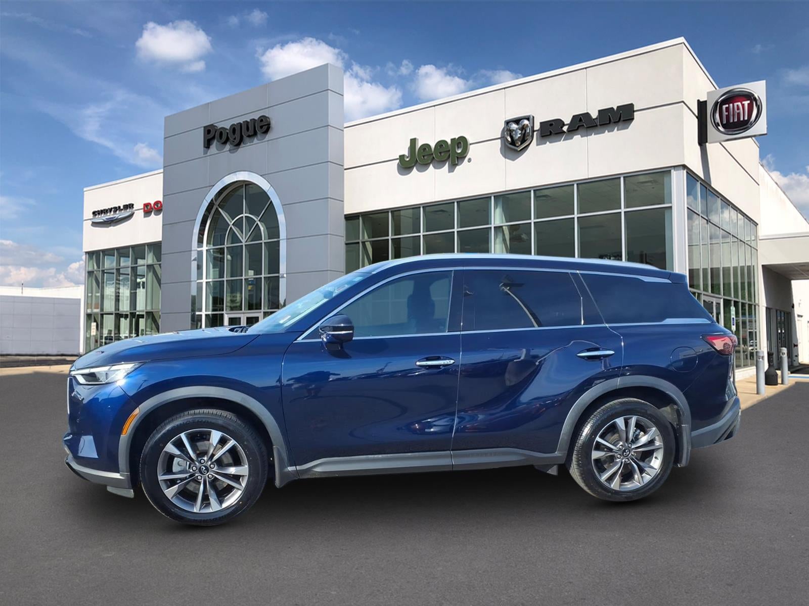 2023 INFINITI QX60 LUXE AWD