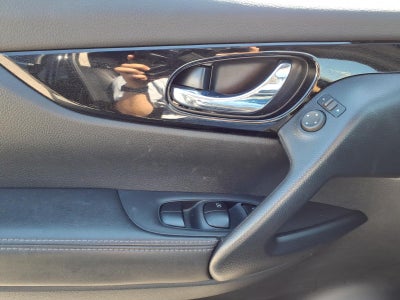 2022 Nissan Rogue Sport SL AWD Xtronic CVT