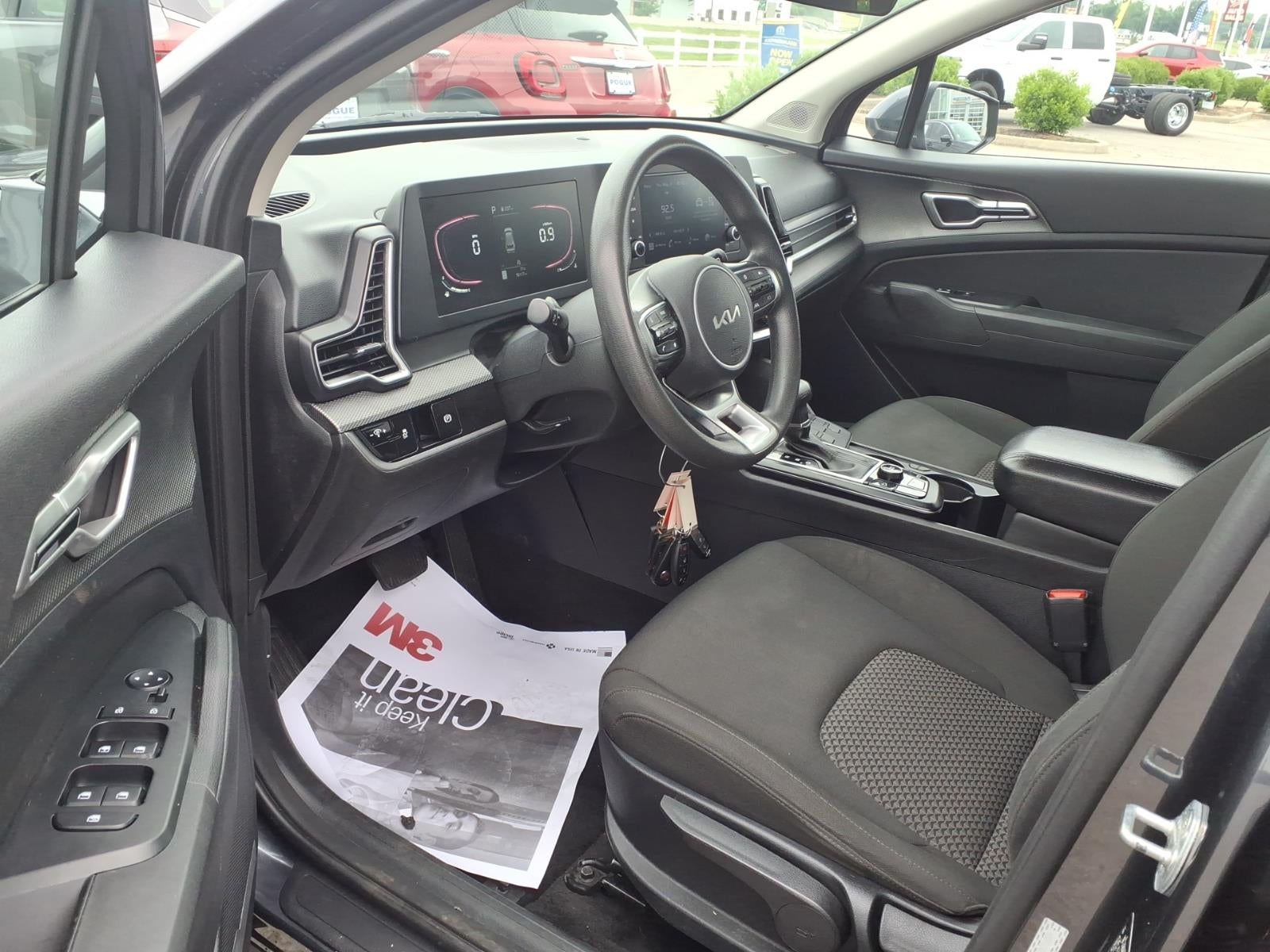 2023 Kia Sportage LX