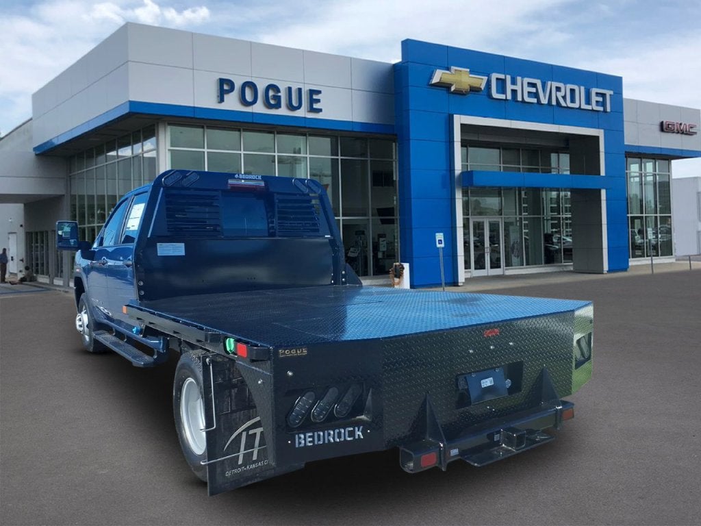 2026 GMC Sierra 3500HD CC Pro