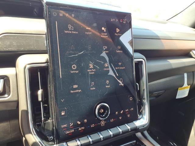 2026 GMC Yukon Denali - Photo 13