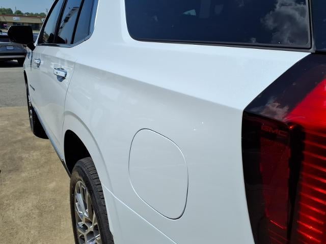 2026 GMC Yukon Denali - Photo 19