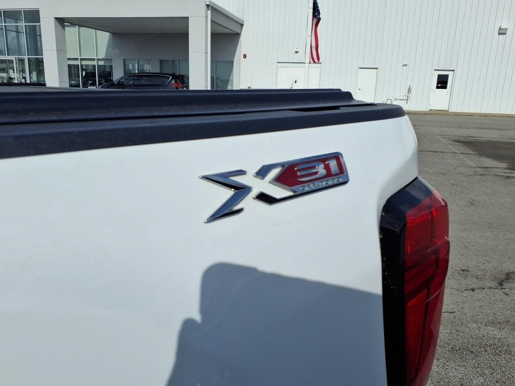 2024 GMC Sierra 2500HD Pro