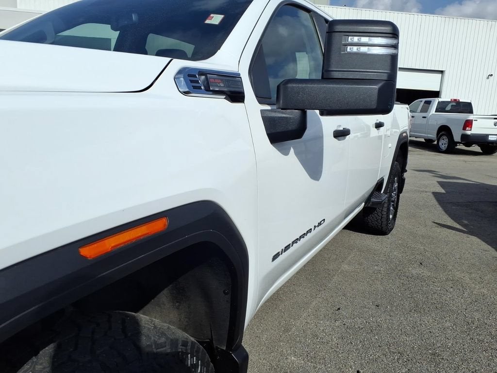 2024 GMC Sierra 2500HD Pro