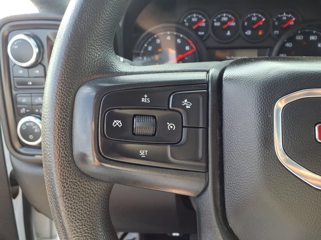 2024 GMC Sierra 2500HD Pro