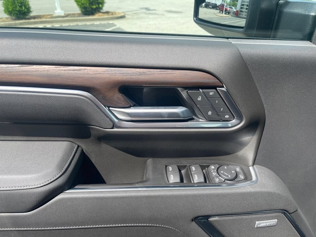 2026 GMC Sierra 2500HD SLT