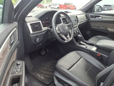 2022 Volkswagen Atlas Cross Sport 2.0T SE w/Technology