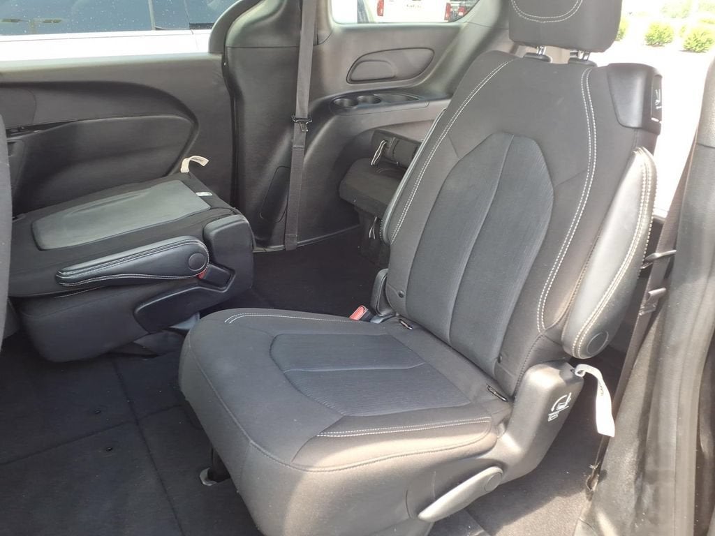 2023 Chrysler Pacifica Touring