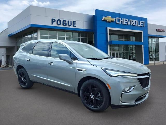 2023 Buick Enclave Essence AWD's photo