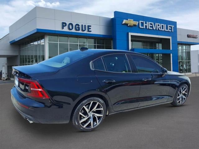 2020 Volvo S60 Momentum