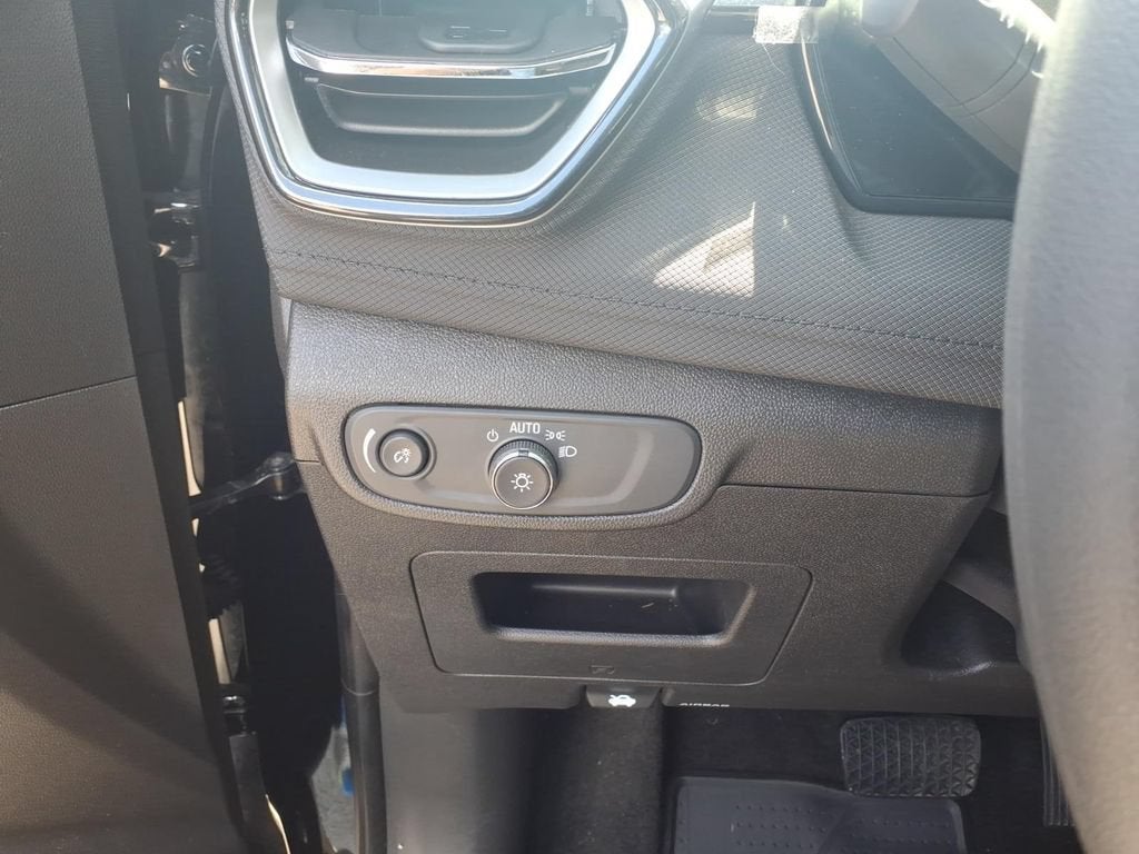 2025 Chevrolet Trailblazer LS