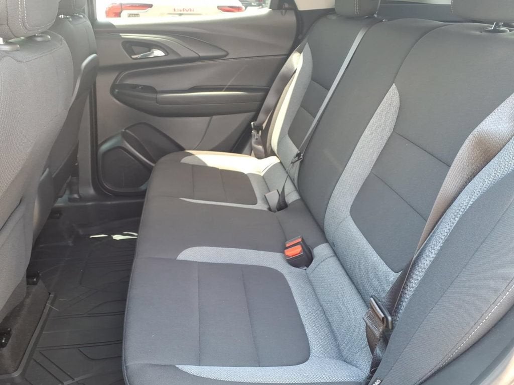 2025 Chevrolet Trailblazer LS