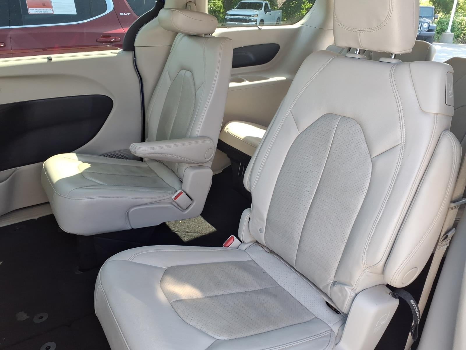 2021 Chrysler Pacifica Touring L