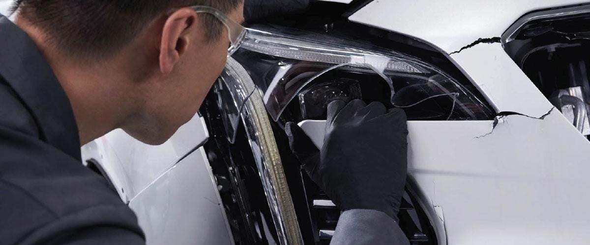 Checking oil levels on the vehicle - Pogue GMC in POWDERLY KY
